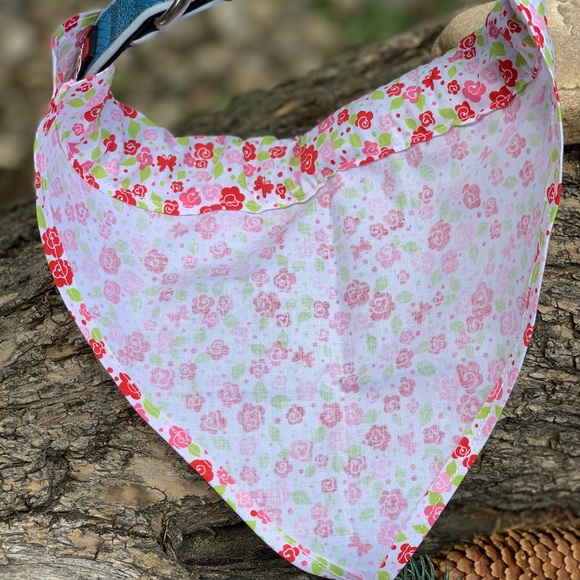 Over the collar bandana - Picture 3 of 4